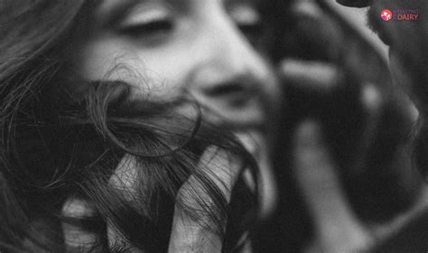 Why Women Enjoy Hair Pulling During Sex How To Do It Properly