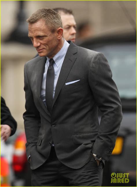 Daniel Craig & Javier Bardem: 'Skyfall' Set - Daniel Craig Photo ...