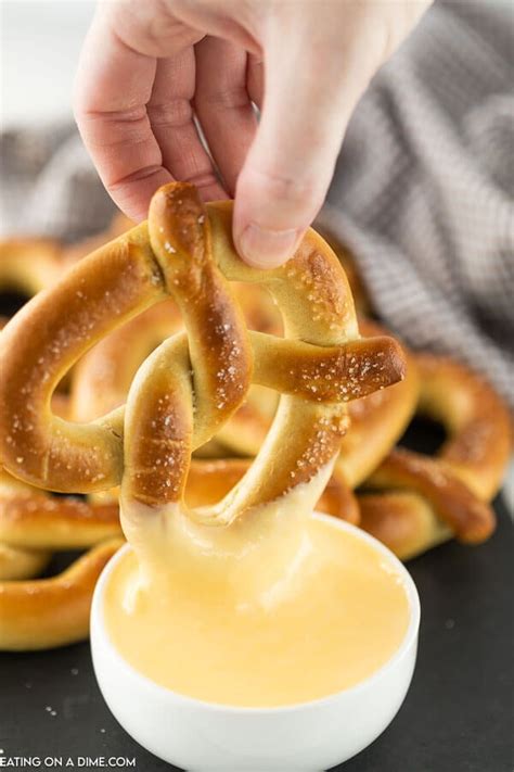 Easy Pretzel With Cheese Bake