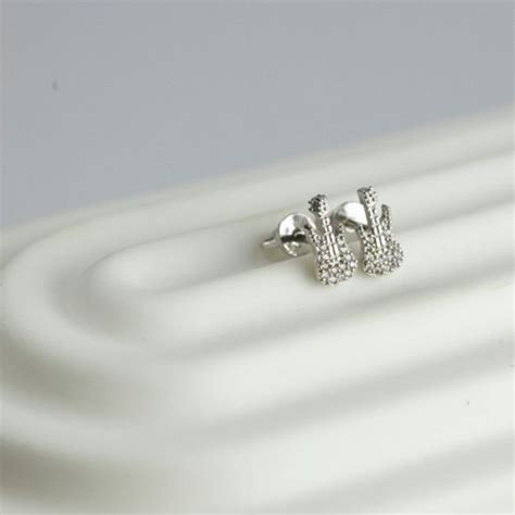 Серебряные серьги Гитара от продавца: Manori – в интернет-магазине ...