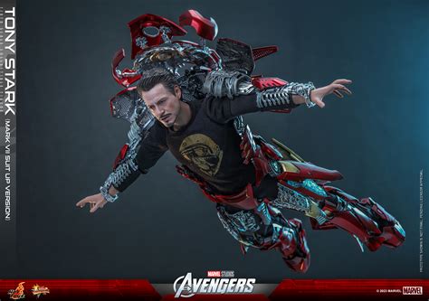 The Avengers Hot Toys Tony Stark Suit Up Iron Man Mark Vii Version The Toyark News