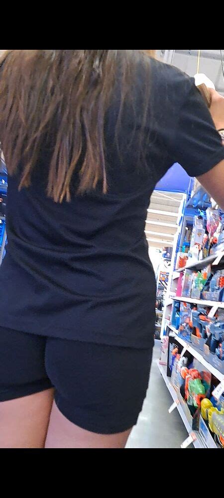 Gorgeous Girl With A Hungry Ass Wedgie Spandex Leggings Yoga Pants Forum