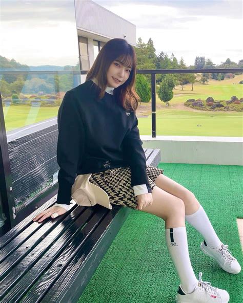 都美さんのインスタグラム写真 都美instagram「人生2度目のゴルフ🏌️‍♀️⛳️🎈 ゴルフ Golf ゴルフ女子 ゴルフ