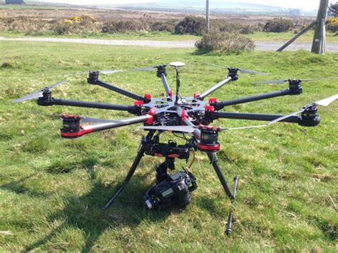 Самый большой в мире квадрокоптер: самый мощный квадрокоптер в мире