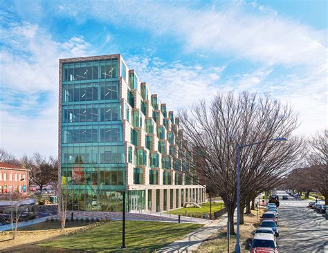 Meteorologists explain how weather port washington is uniquely tracked 4