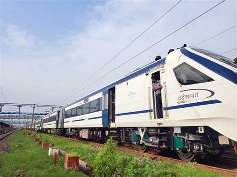 Indian Railways Invites Bids For New Rakes Of Vande Bharat Trains