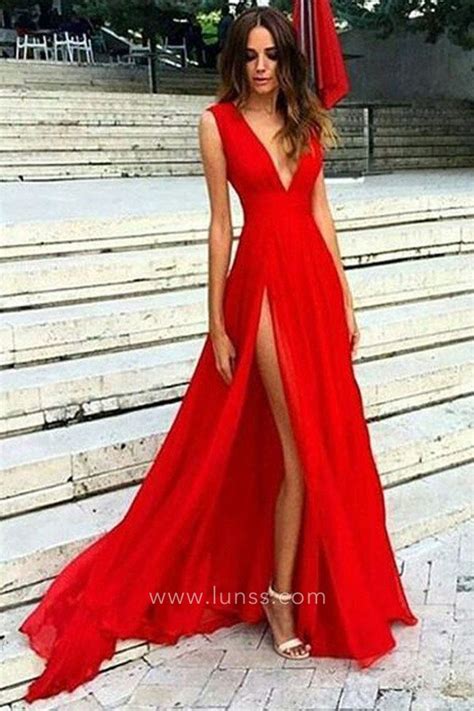 Simple Yet Sexy V Neckline Red Chiffon Slit Long Dress Lunss