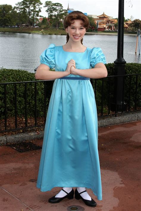 Wendy Darling Wendy At The American Pavillion Epcot Wallyspam Flickr
