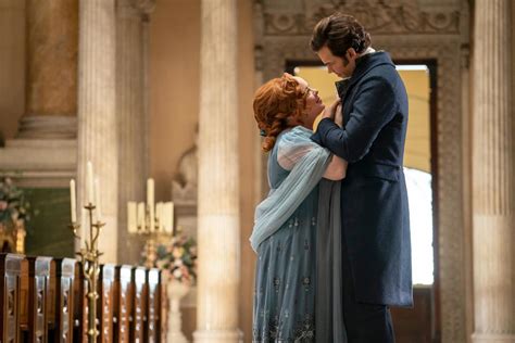 Penelope And Colins Steamiest Bridgerton Season Moments From The Carriage To Their St Sex