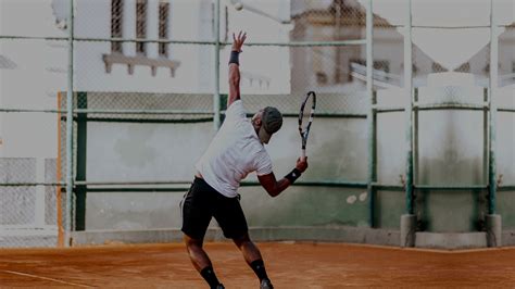 Aprende A C Mo Lograr Un Buen Saque En Tenis