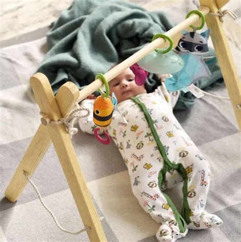 Игрушки Монтессори: какие бывают, как выбрать, чем полезны