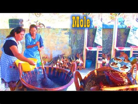 Rico MOLE Oaxaqueño para comer en un BAUTIZO en el RANCHO YouTube