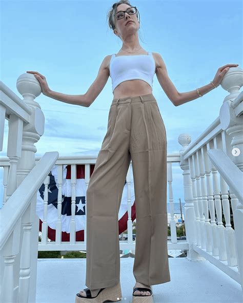 Kat Timpf : r/RepublicanHotties