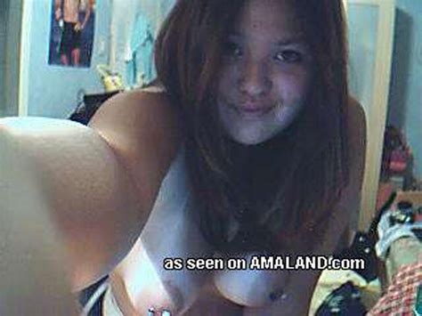 Chick From Asia Showing Her Pussy Porn Pictures XXX Photos Sex Images 2874395 PICTOA