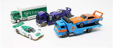 Hard to not go bonkers for Hot Wheels Car Culture Team Transport MIX G These ɛfini RWB and