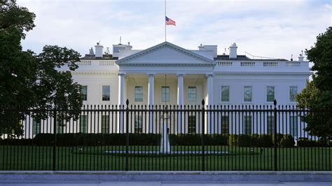 How White House Staff Moves One President In Another Out In Just 5