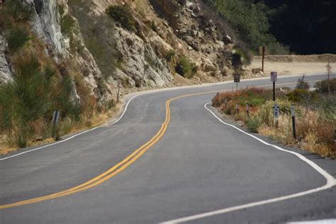 Discover the 10 best motorcycle routes in California – IntercomX