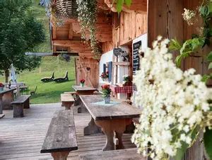 Urlaub Auf Der Alm Bergbauernhof Almurlaub