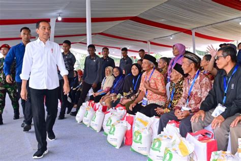 Jelang Jokowi Lengser Anggaran Bansos 2024 Lebih Besar Dibandingkan