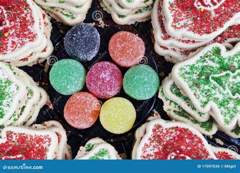 De Koekjes Van Kerstmis En Het Suikergoed Van De Suiker Stock Foto