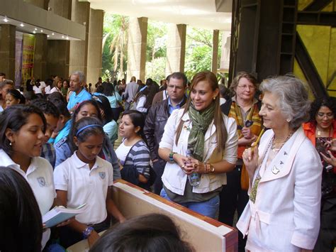 Ue María Antonia Bolívar