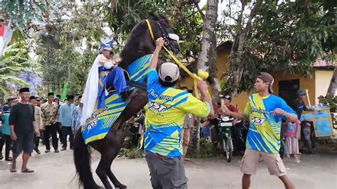 Titik Awal Pemberangkatan Arak Arakan Khataman Kuda Jingkrak Desa