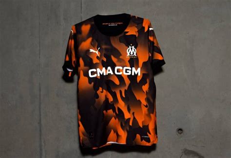 L Olympique de Marseille dévoile le maillot du Peuple Volcanique