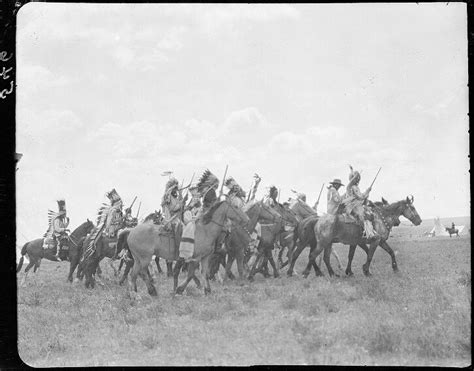 http://brbl-zoom.library.yale.edu/viewer/1098360 | Native american