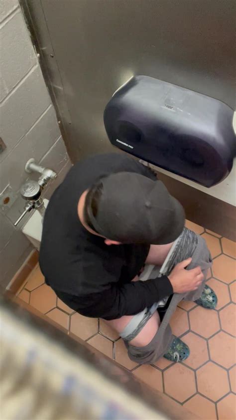 Caught Hot Bear ThisVid