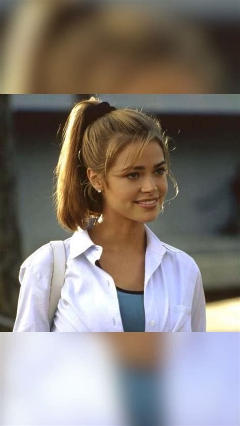 Denise Richards in Wild Things 1998 | Beautiful girl face, Girl face