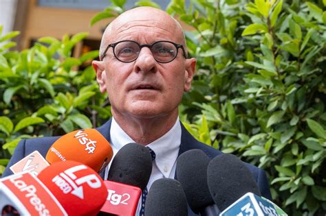 Coppie Gay Spacciano Per Loro Figli Concepiti Con Maternit Surrogata Bufera Sulle Parole Di