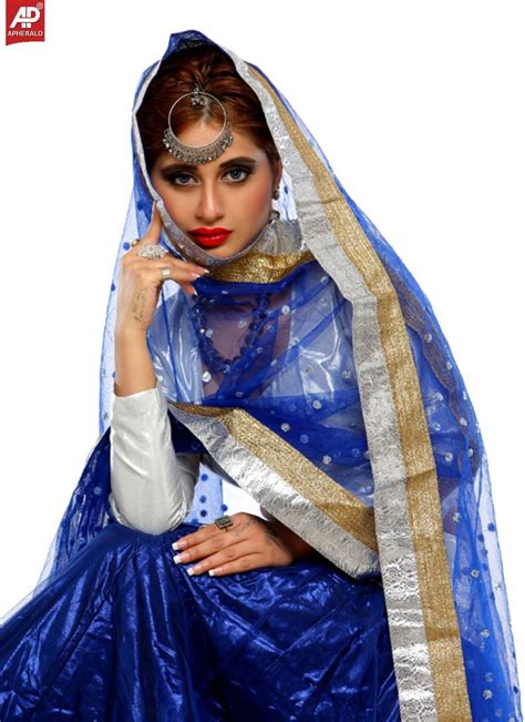 Alisa Khan Hot Photoshoot