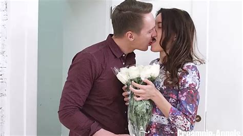 Libidinous Babe Bella Roland Is Fucked Hard In Tight Anus By Horny