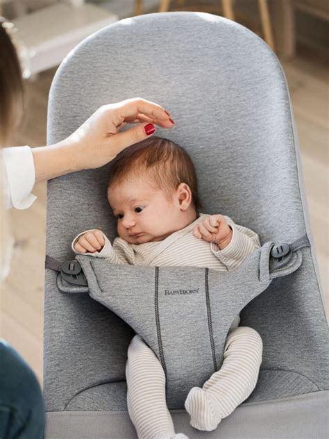 babybjorn-bouncer-bliss-light-grey-3d-jersey-003