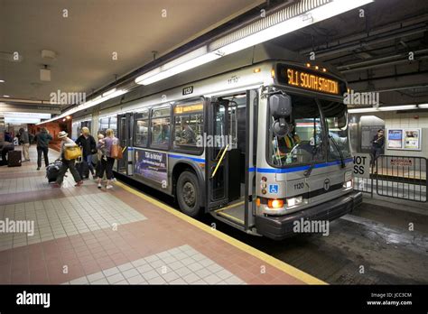 Boston mbta silver line an470f neoplan usa articulated bus USA Stock ...