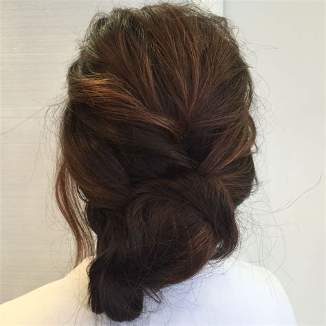 Fashionistas argue over the messy low bun look online 9