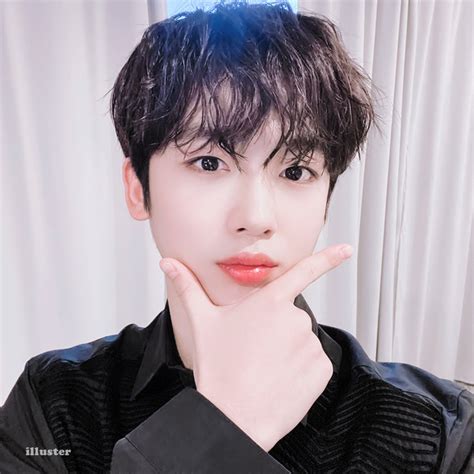 Idol số nhọ nhất Kbiz Quán quân cuộc thi hot nhưng nhóm tan rã sau tháng lần đầu diễn thì