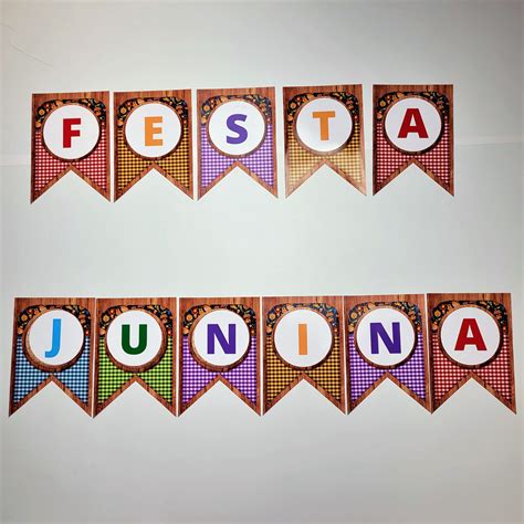 Bandeirinhas do Alfabeto (Festa Junina) – Vem Aprender Brincando
