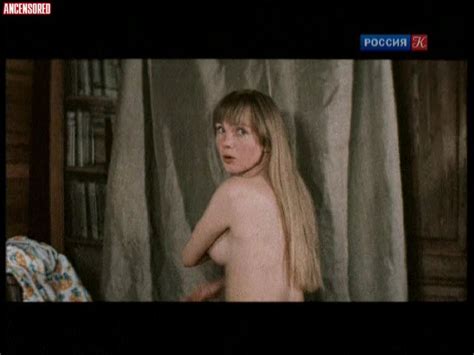 Naked Marina Yakovleva In Extend Extend The Charm