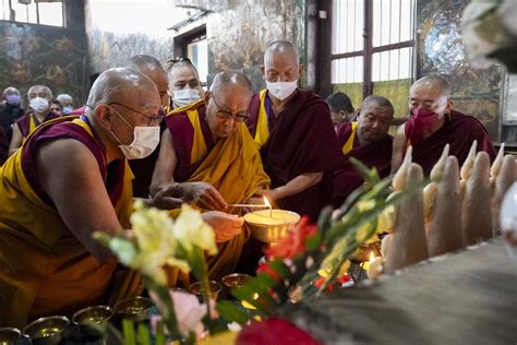 Pilgerfahrt Zum Mahabodhi Tempel In Bodhgaya Der Dalai Lama