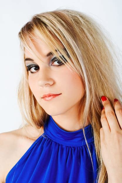 Belle Fille Blonde Photo Gratuite