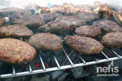 Mangalda Köfte ve Tavuk Nefis Yemek Tarifleri