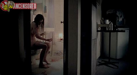 Naked Emily Perkins In Ginger Snaps Unleashed