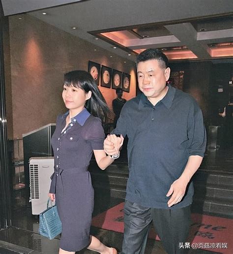 劉鑾雄女兒曬照慶生，千億富豪未露面惹爭議，母親為上位腳踩閨蜜 每日頭條