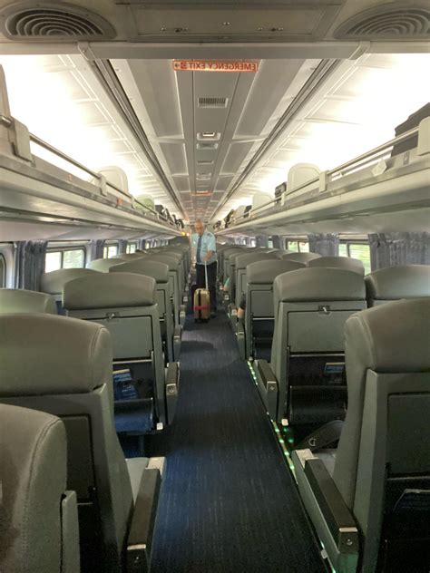 Interior Del Tren Palmetto De Amtrak A Look Inside New Amtrak Trains