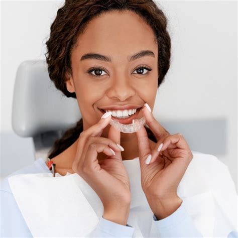 Five Tips To Keep A Healthy Mouth During Invisalign Treatment