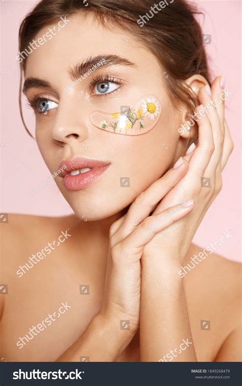 Beauty Skin Care Concept Nude Woman Stock Photo Shutterstock