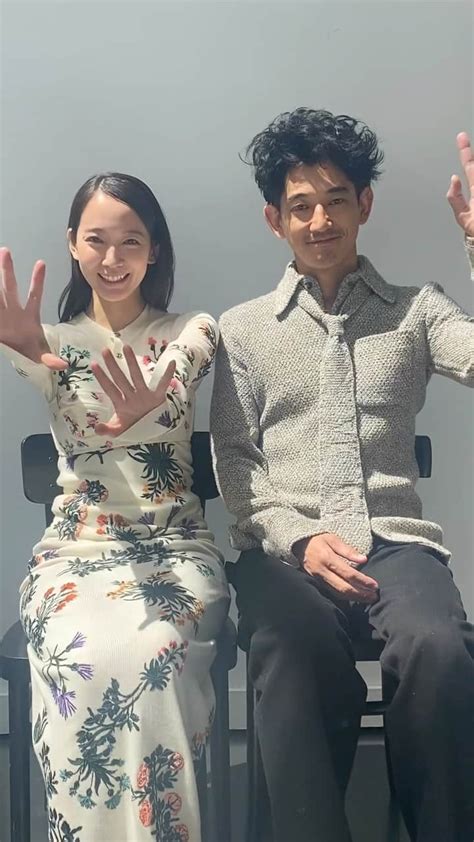 Ginza Magazineさんのインスタグラム動画 Ginza Magazineinstagram 「ginza11月号に永山瑛太さんと吉岡里帆さんが登場。 2人が出演しているドラマ