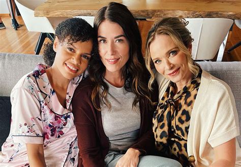 She Played 'Mary Swanson' in Dumb And Dumber. See Lauren Holly Now at ...