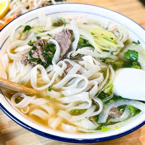 Quick Chicken And Beef Pho Mob